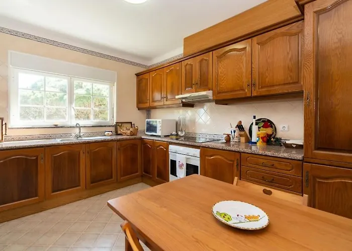 Del Rey Golf & - T3 *